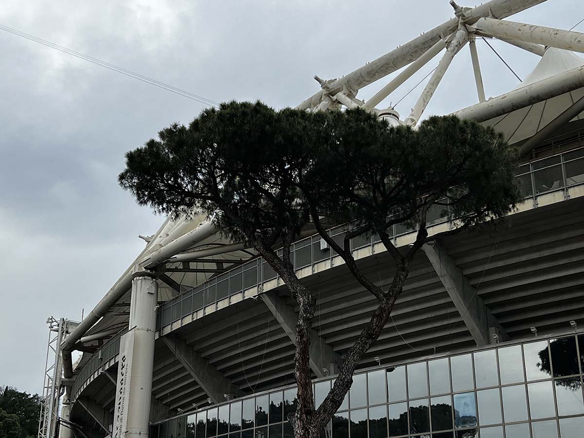 Cristian Chivu nuovo allenatore dell’Inter: per l’ex Roma contratto fino al 2027